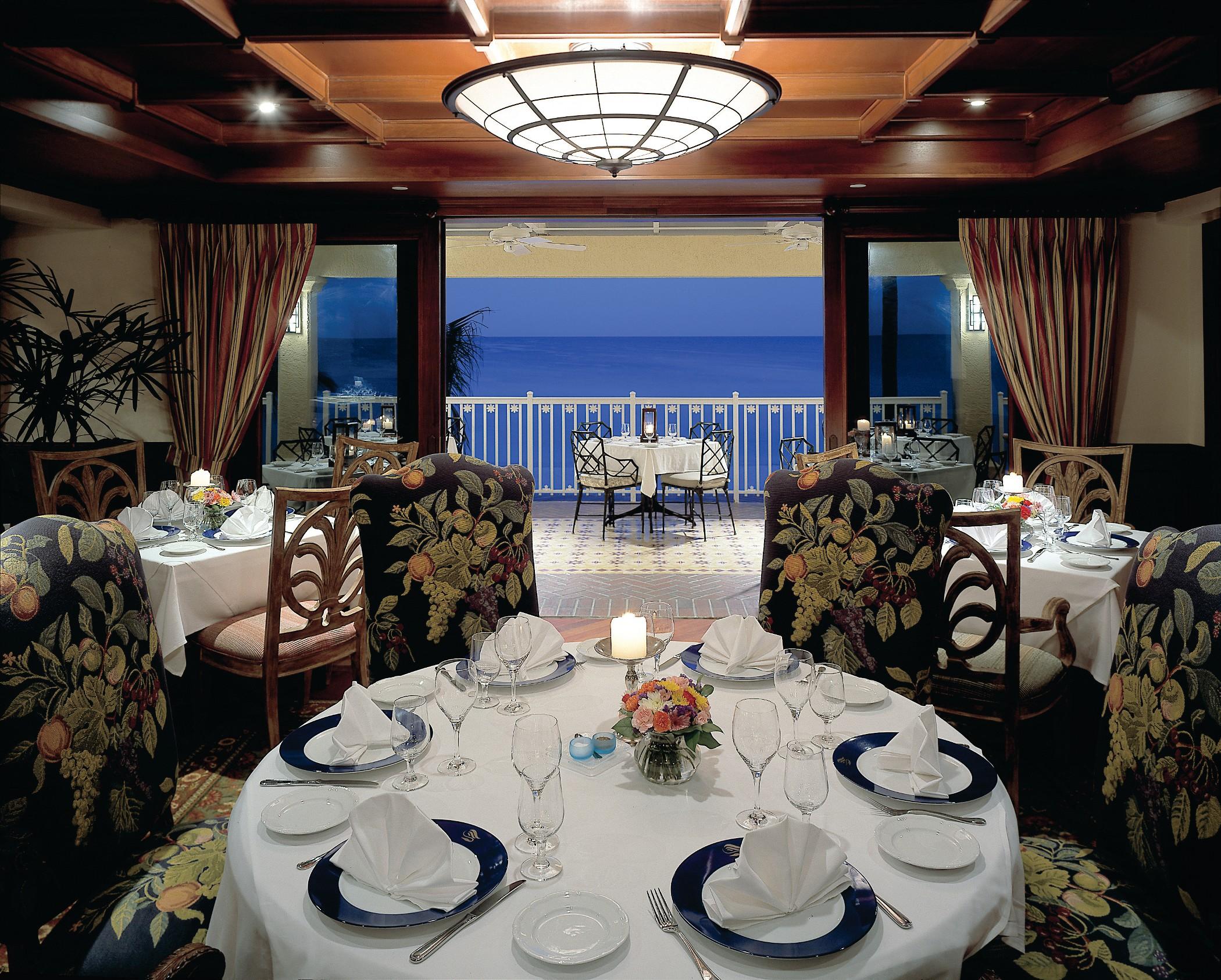 La Playa Beach & Golf Resort, A Noble House Resort Naples Restaurant photo